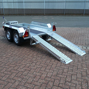 Photo of a trailer compatible with micro diggers